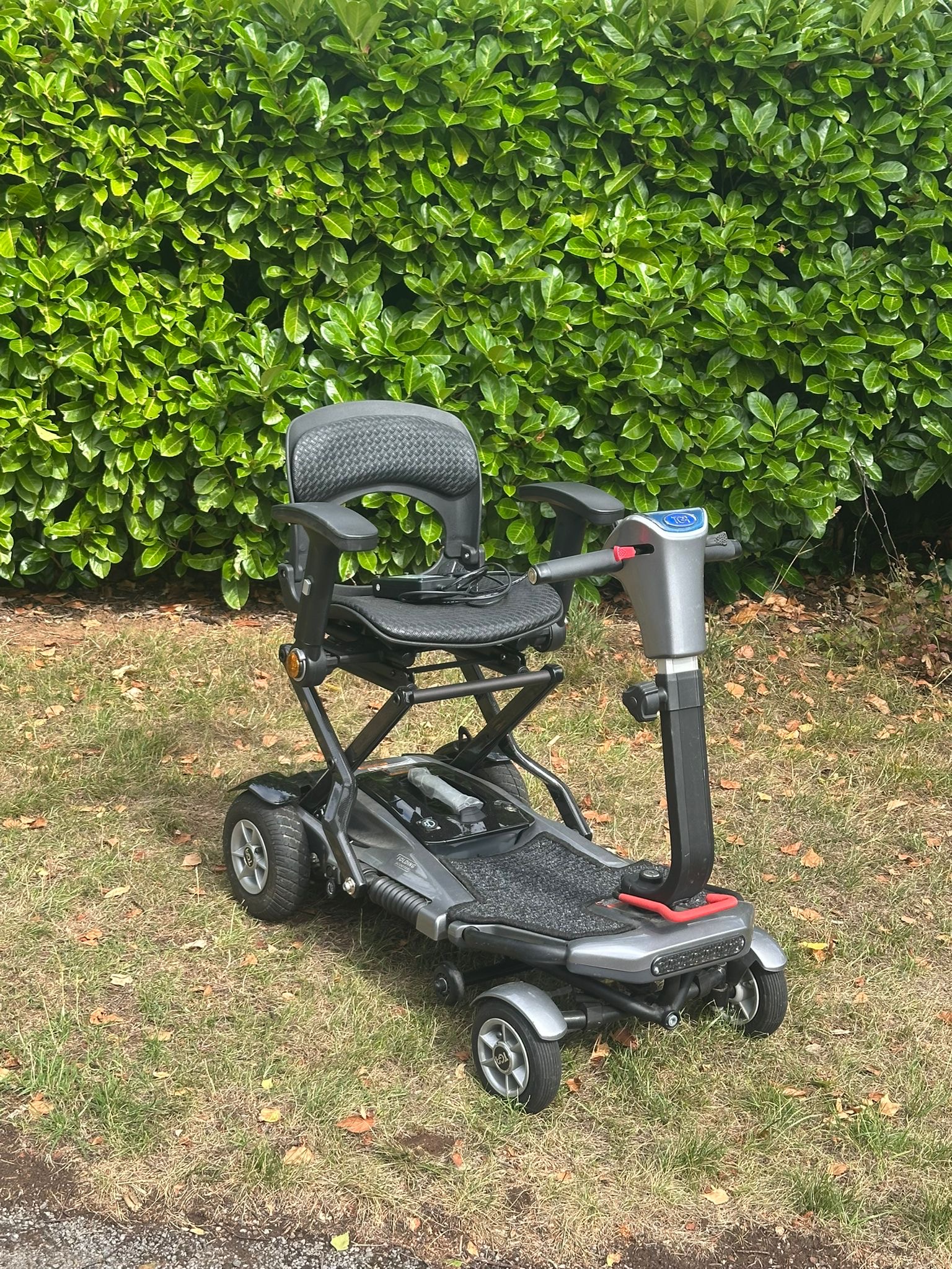 TGA Minimo refurbished mobility scooter UK – folding lightweight design