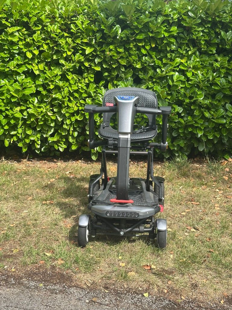 TGA Minimo refurbished mobility scooter UK – lightweight folding scooter in as-new condition